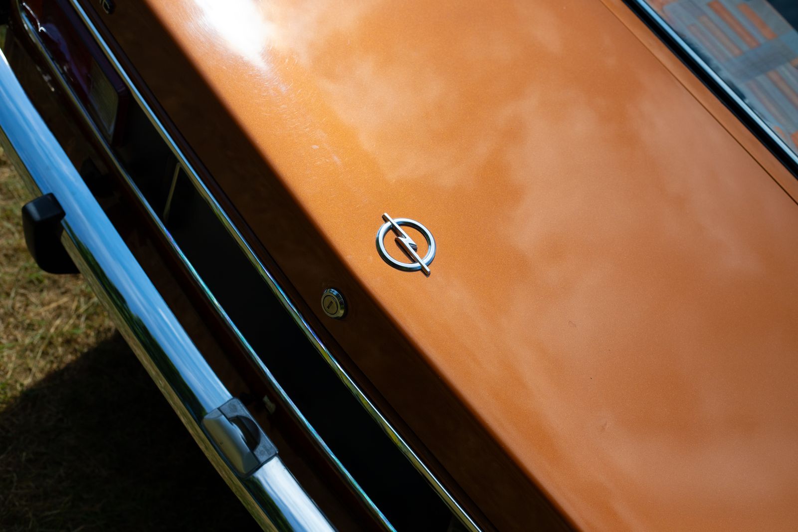 Le vocabulaire du logo automobile